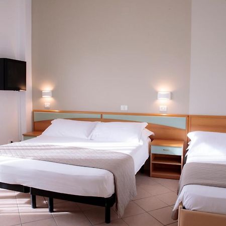Hotel Holland 리미니 외부 사진