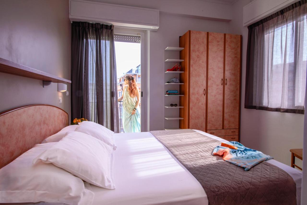 Hotel Holland 리미니 외부 사진