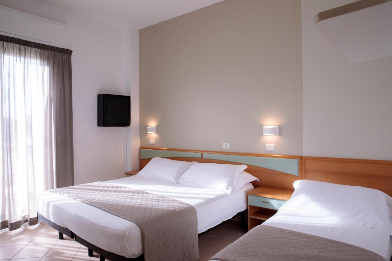 Hotel Holland 리미니 외부 사진