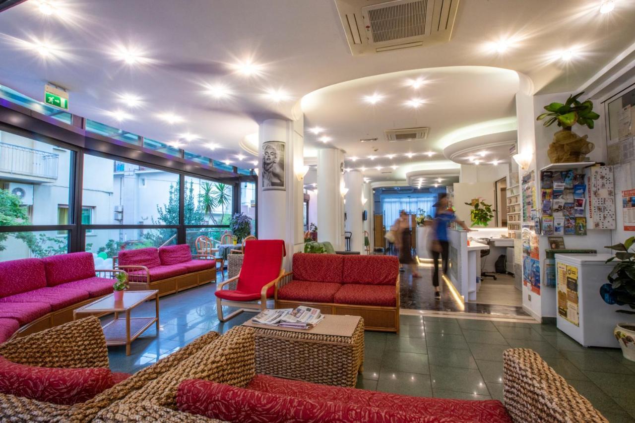 Hotel Holland 리미니 외부 사진